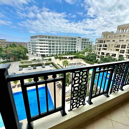 Apartment Pool View In Golden Sands